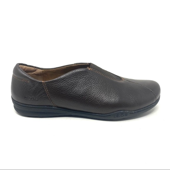 Taos Town Center chocolate leather slip on loafer flats - Picture 1 of 7